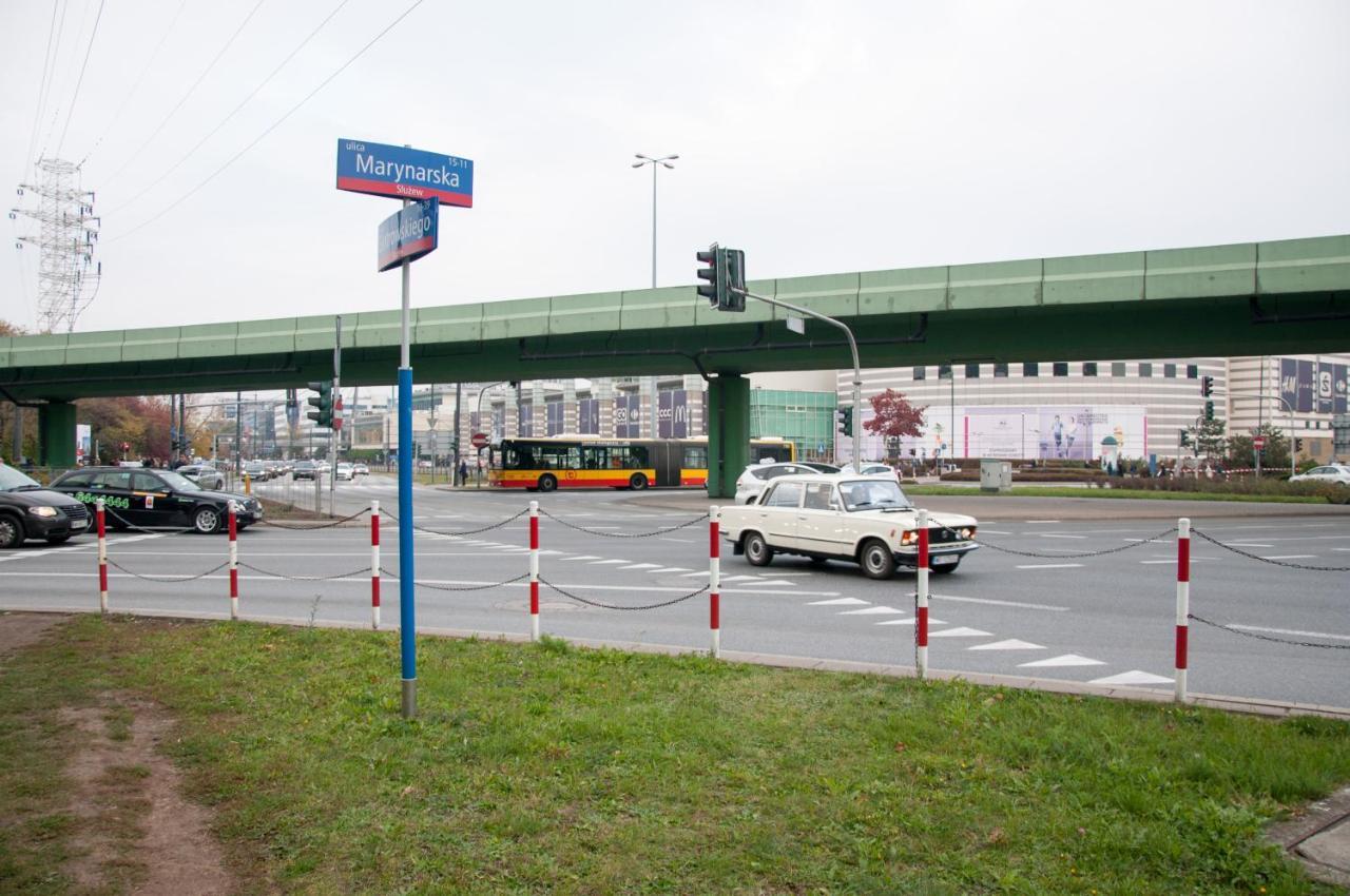 Apartament Cybernetyki Mokotow ワルシャワ エクステリア 写真