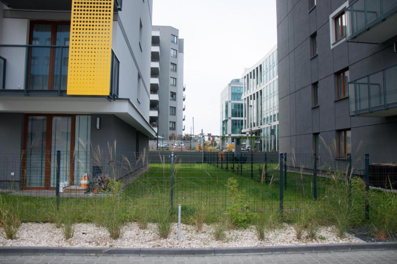 Apartament Cybernetyki Mokotow ワルシャワ エクステリア 写真