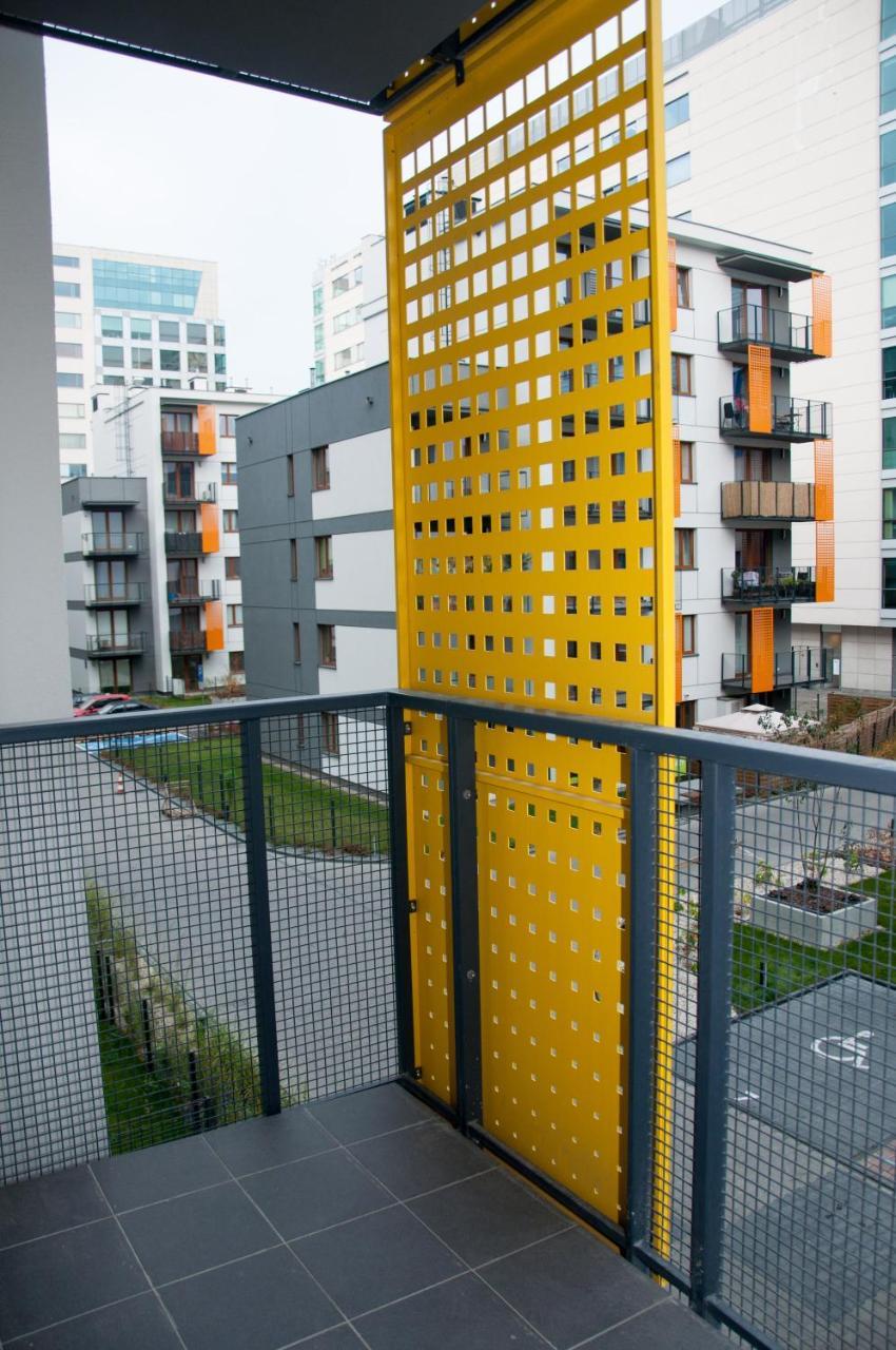 Apartament Cybernetyki Mokotow ワルシャワ エクステリア 写真