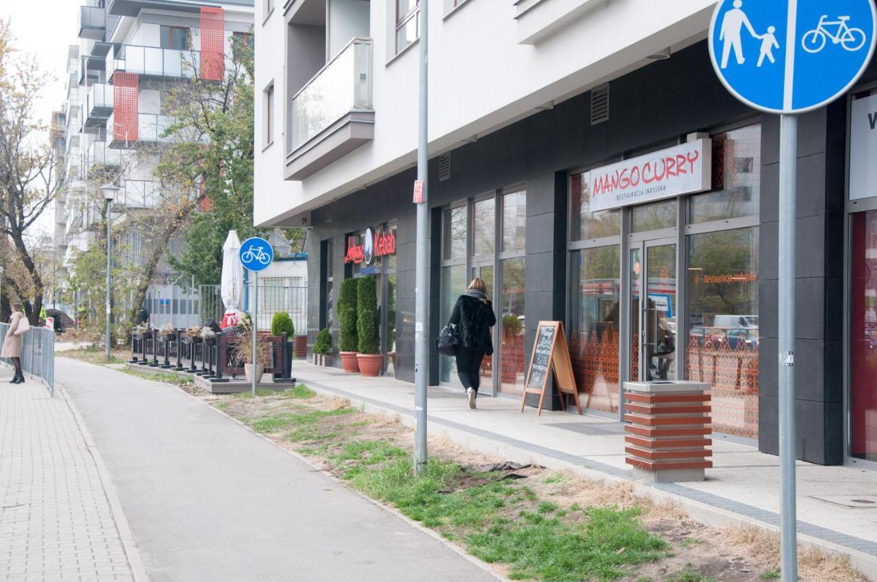 Apartament Cybernetyki Mokotow ワルシャワ エクステリア 写真
