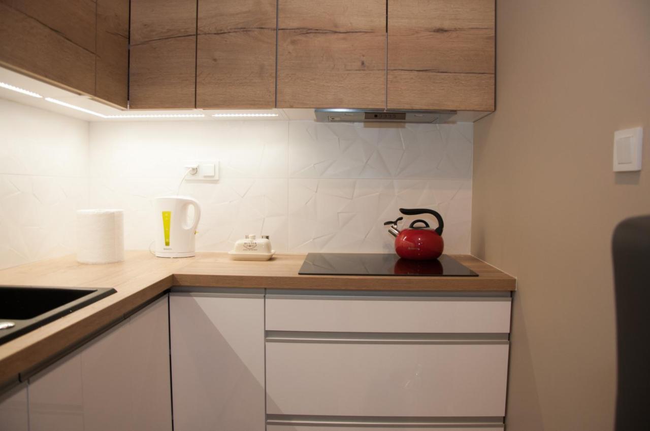 Apartament Cybernetyki Mokotow ワルシャワ エクステリア 写真